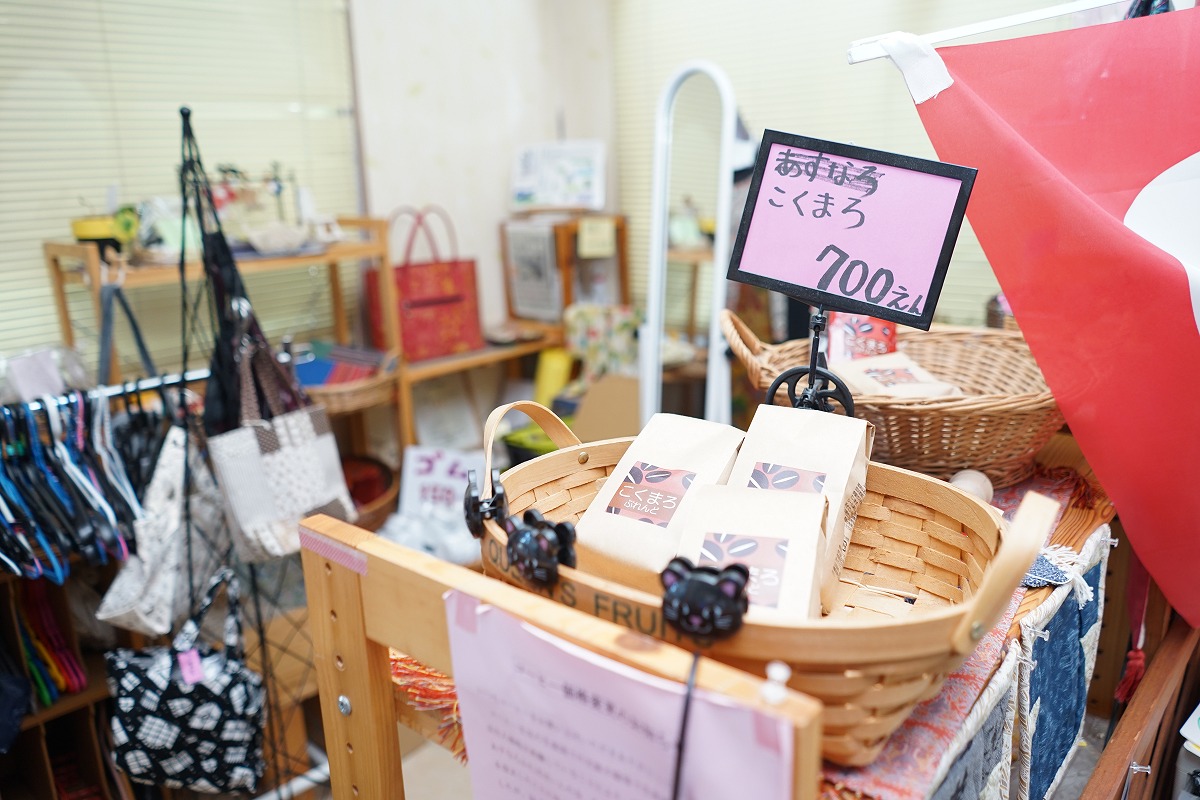 のとikiikiショップの店内